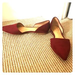 Maroon flats